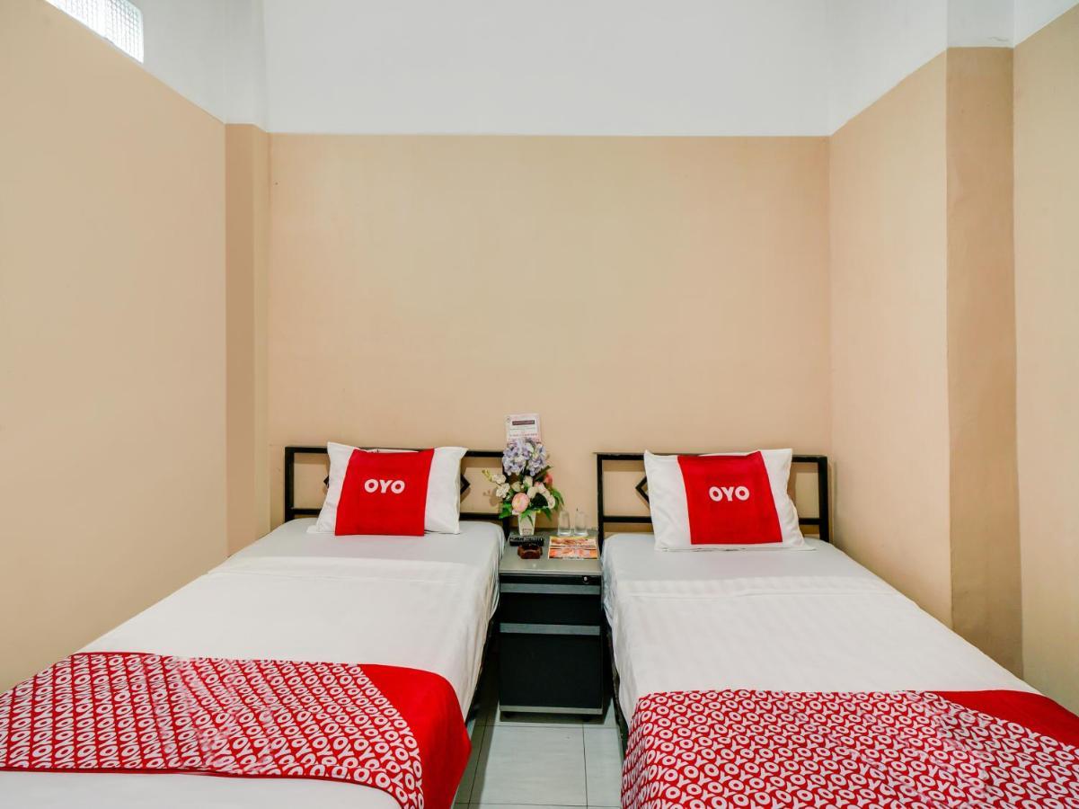 Oyo 90024 Botania Homestay & Cafe Nongsa Eksteriør bilde
